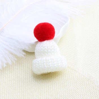 Colorful Mini Hat Brooches Sweater Collar Fashion Cute Brooch for Women And Kids Knitted Hairball Badges Pins Clothes Jewelry