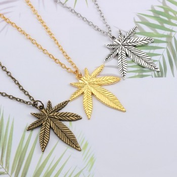 Hip Hop Tree Leaf Necklace For Women Men Small Weed Herb Maple Leaf Pendants Necklaces Unisex Plant Jewelry Dropshipping Collar