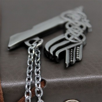 P1746  Dongmanli Jewelry Tv Series Vikings Icon Necklace Vikings VLogo Pendant Ragnar Lodbrok Men Women Birthday Gift
