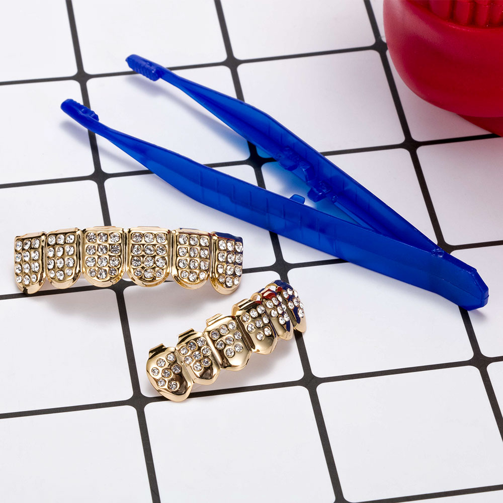 Shiny Bling Tooth Cap for Men Women Hip Hop Rapper Tooth Cap Set Fashionable Party Shiny Teeth Grillz Dental Grills Body Jewelry