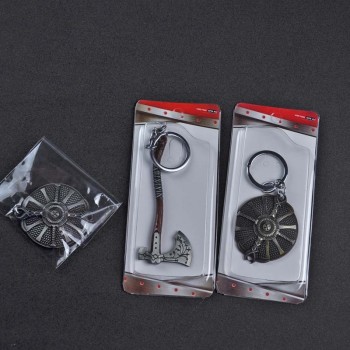 SC Fashion jewelry God Of War 4 Kratos Axe Keychains Exquisite Crystal Carved pattern Axe Pendant key holder Souvenir jewelry