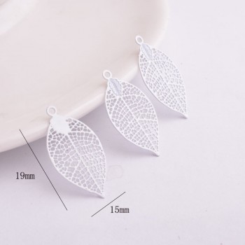 50pcs AA2592 15*28mm Painted Brass Leaves Charms Filigree Leaf  Earrings Findings Pendants DIY Jewelry Materials