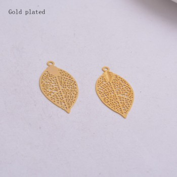 50pcs AA2592 15*28mm Painted Brass Leaves Charms Filigree Leaf  Earrings Findings Pendants DIY Jewelry Materials