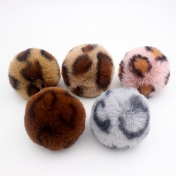 8CM Leopard Print Pompom Keychain Fluffy Faux Rabbit Fur Ball Women Handbag Pendants Car Key Ring Crystal Bow Key Chains Jewelry