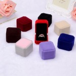 1pcs Squre Wedding Velvet Earrings Ring Box Jewelry Display Case Gift boxes Amazing 2017 New
