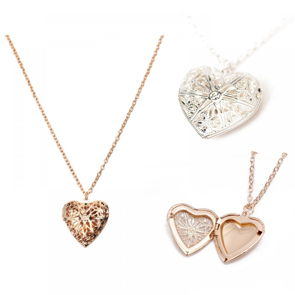 2018 New Creative Heart Shape Hollowed Photo Secret Medallion Necklace Alloy Pendant Necklace Set Friends Couples Gifts Jewelry