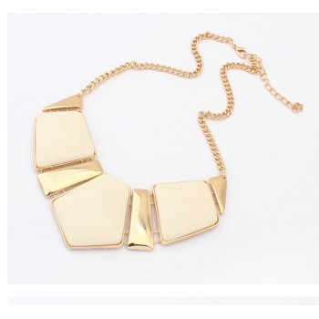 Hot Sale Fashion Jewelry Female Big Imitation Gem Stone Necklace For Women Statement Necklaces Collar Party Necklace N907