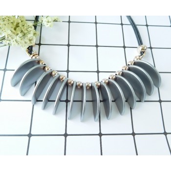 HC Fashion Semicircle Geometric Pendant amp; Necklace for Women Sweater Coat Collar Necklace Trendy Girl Catwalks Choker Necklace F