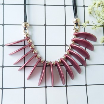 HC Fashion Semicircle Geometric Pendant amp; Necklace for Women Sweater Coat Collar Necklace Trendy Girl Catwalks Choker Necklace F
