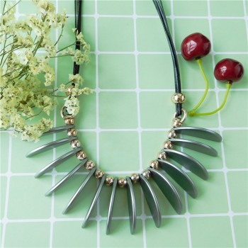 HC Fashion Semicircle Geometric Pendant amp; Necklace for Women Sweater Coat Collar Necklace Trendy Girl Catwalks Choker Necklace F