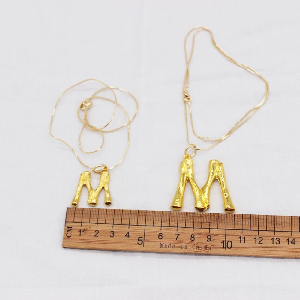 New Small Letter Pendant Gold Chain Dangle Necklace Good Quality Statement Choker Collar Necklace 111