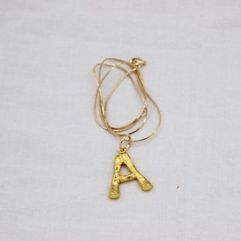 New Small Letter Pendant Gold Chain Dangle Necklace Good Quality Statement Choker Collar Necklace 111