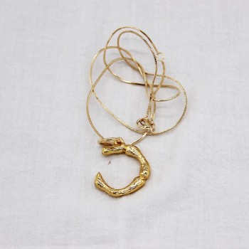 New Small Letter Pendant Gold Chain Dangle Necklace Good Quality Statement Choker Collar Necklace 111