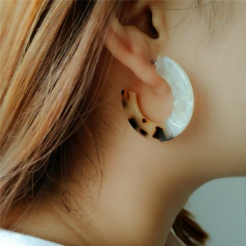 VIVILADY Trendy 4cm Round Circle Hoop Earrings Women C Style Candy Leopard Acrylic Acetic Acid Boho Brincos Bijoux Jewelry Gifts
