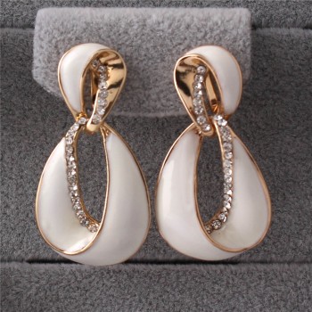 Grace Jun 2017 New Arrival Big Statement  Rhinestone Enamel Geometric Hollow-out Clip on Earrings No Pierced Elegant Ear Clip