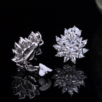 CWWZircons New Designer Flower Shape Stunning Cubic Zirconia Crystal Women Ear Clip on Earrings Without Piercing CZ196