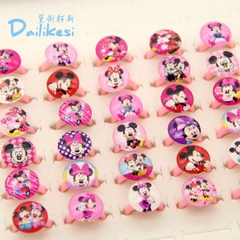 2018 free delivery 10pcs cute cartoon girl Mini Mitch children mixed resin ring jewellery wholesale many gifts