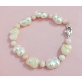 Natural Baroque Pearl Bracelet 7.5