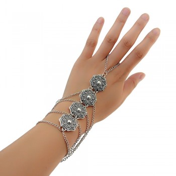 Bohemian Vintage Gypsy Multilayer Tassel Finger Hand Harness Carving Flower Link Bracelet For Women Tridal Maxi Bijoux Jewelry