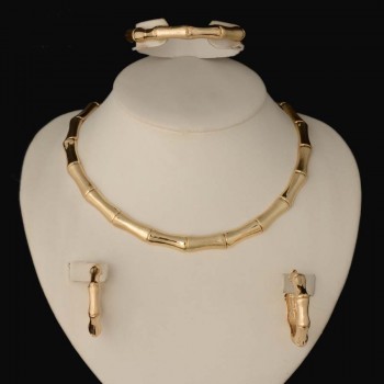 2018 HOT dubai Filled Women Party Jewelry Set Women Wedding Necklace Bracelet Earring Ring African Beads Jewelry Set