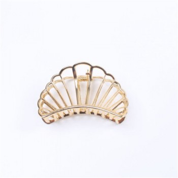 2018 Hot Sales Hair Fashion Claw Clip Headwear Accessories Metal Jewelry Hair Clip Hair Accessories Shell Appearance New Arrival