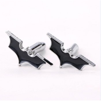 Big Promotion Batman Cufflinks Black Color Fashion Novelty Superheroes Design Zinc Alloy Mens Cuff Buttons Wedding Cufflinks