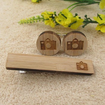 2017 Hot Wood Cufflinks Ties Clip Sets Mens Mustache Anchor Skull Bat Cuff Links Tie Clip Set