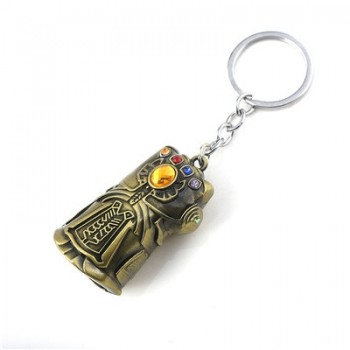 2018 new Marvel Avengers 3 Thanos Infinity glove Gauntlet Keychain Anime Key Ring For Gift Chaveiro Key chain Jewelry porte clef