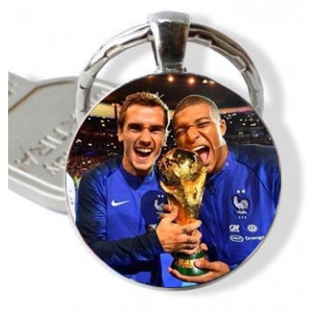 New Season CR7 C.RONALDO Messi Europe Football leagues Soccer Club Logo Bronze Keychains Mens Football Club Keychain Liverpool