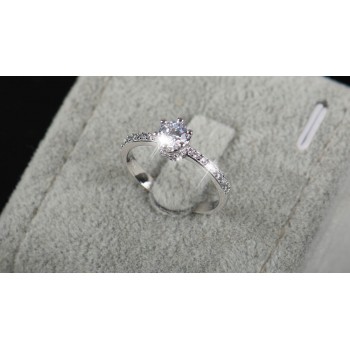 2018 NEW design Fashion Jewelry Luxury Women Engagement ring 925 sterling Silver 5A Zircon Wedding crown Rings