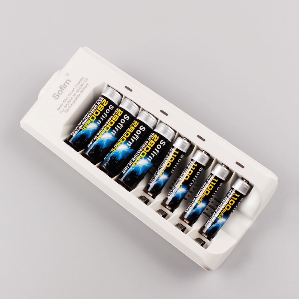 Sofirn 8 Slots AAA AA Battery Chargers LED Light Smart battery Charger NI-MH aa aaa Chargers US EU USB Plug Quick Charger