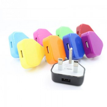 NEW HOT SALES UK Plug Mains Wall 3 Pin USB Power Adaptor Charger For Mobile Cell Phone 47.72*37.45mm
