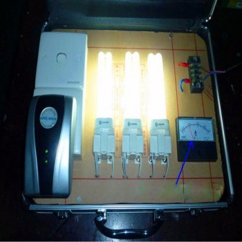 Free Ship Intelligent Environment-Friendly Power Electricity Energy Saving Box 30% Saver Device 90V-240V 50Hz-60Hz Saving Buster