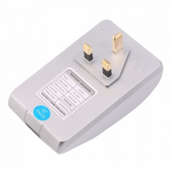 Free Ship Intelligent Environment-Friendly Power Electricity Energy Saving Box 30% Saver Device 90V-240V 50Hz-60Hz Saving Buster