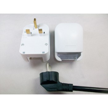 UK to EU schuko power plug converter uk adaptor with fuse,Germeny to UK Adaptor plug white Black 400 pieces