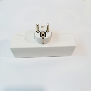4.8MM EU Plug Power Socket 1 TO 3 Way EU Standard Power Adapter Socket 16A Travel Plugs European Type Conversion Plug