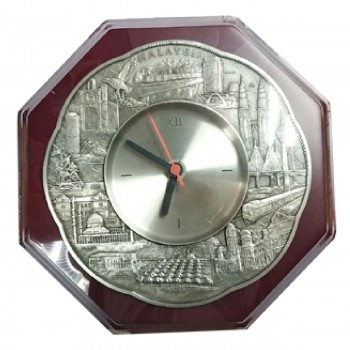 DKC011W Pewter Clock with Wooden Plaque - Malaysia