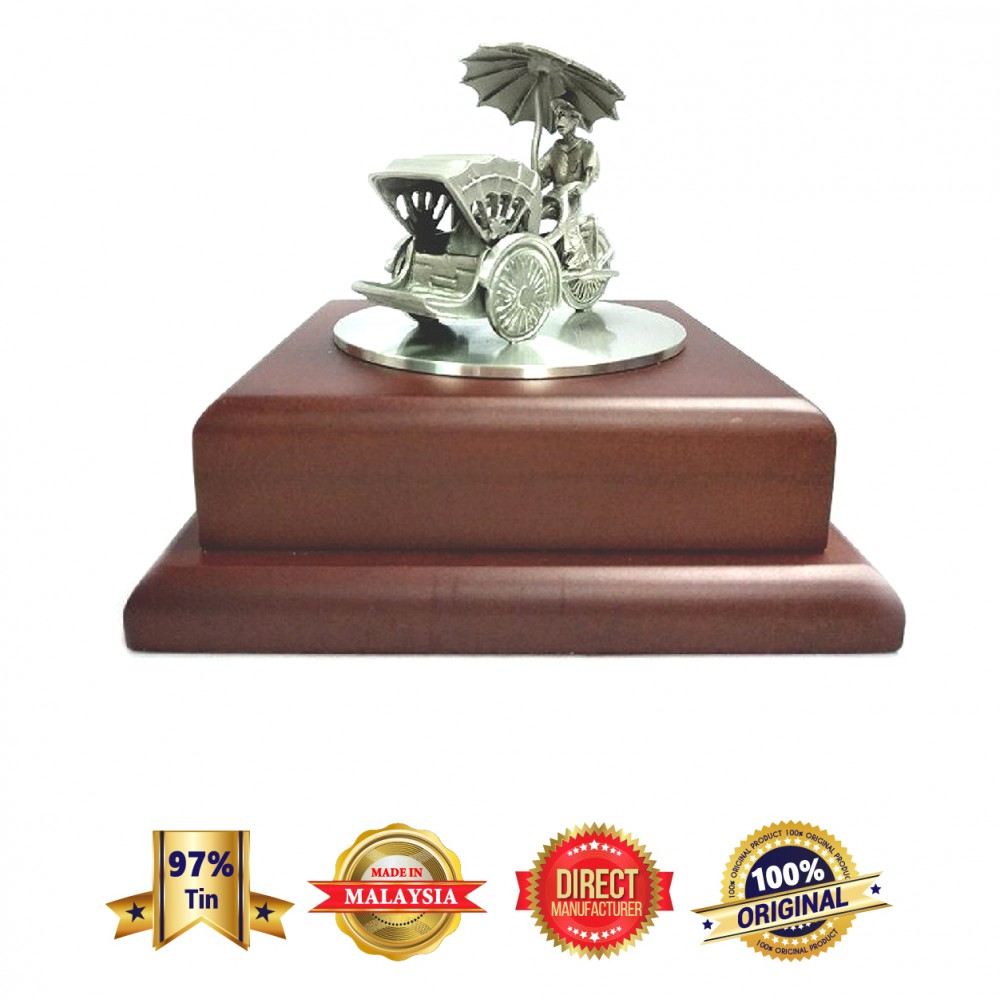 DKF003W Pewter Figurine with Woodbase - KLCC