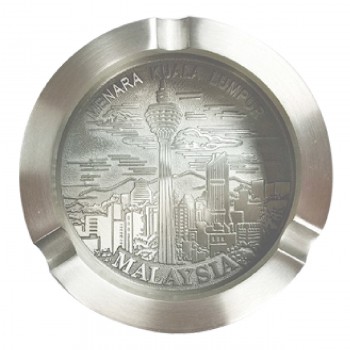 DKA008W Pewter Ashtray (Menara KL) with Woodbase