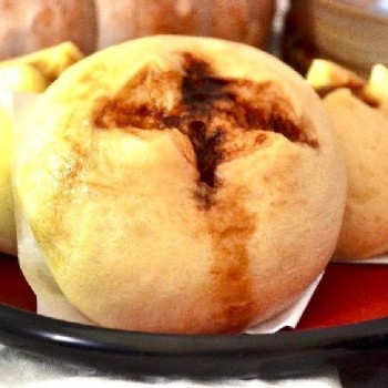 C06 - Potato Brown Sugar Bun 蕃薯黑糖包
